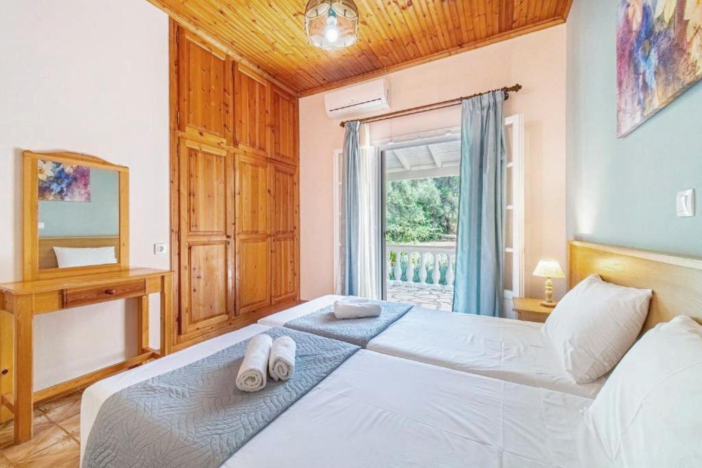 Villa Olive Grove And Sea View Agios Spyridon  Buitenkant foto
