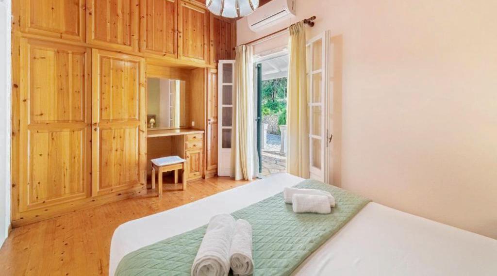 Villa Olive Grove And Sea View Agios Spyridon  Buitenkant foto