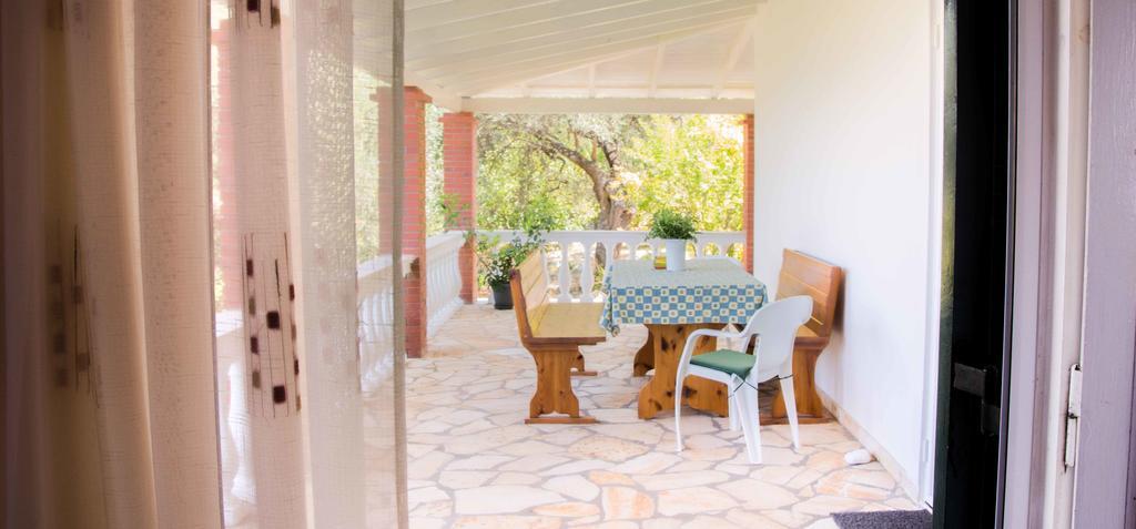 Villa Olive Grove And Sea View Agios Spyridon  Buitenkant foto